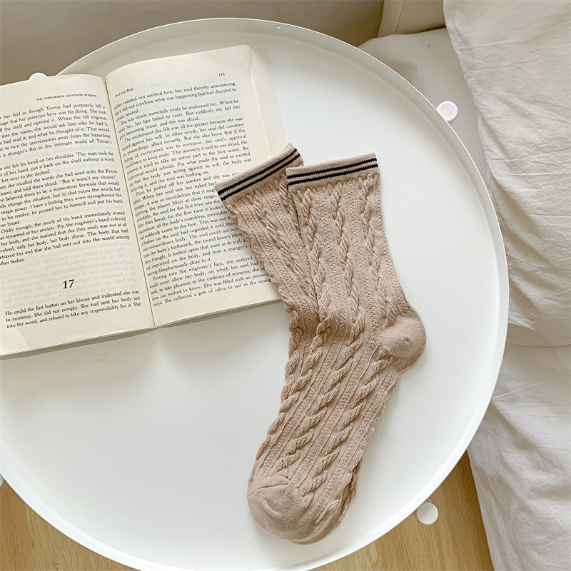 Fashionable Women's Sporty Hemp Pattern Socks for Leisure